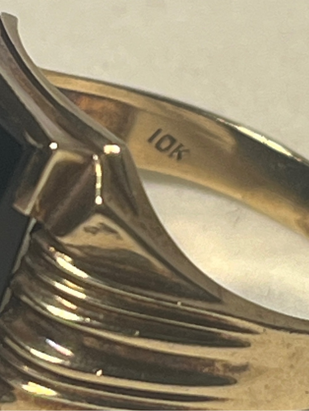 Estate Men’s Ring  | 10k Gold, Onyx & Diamond | Davidson & Son’s | Size 12 1/4 - Picture 9 of 13